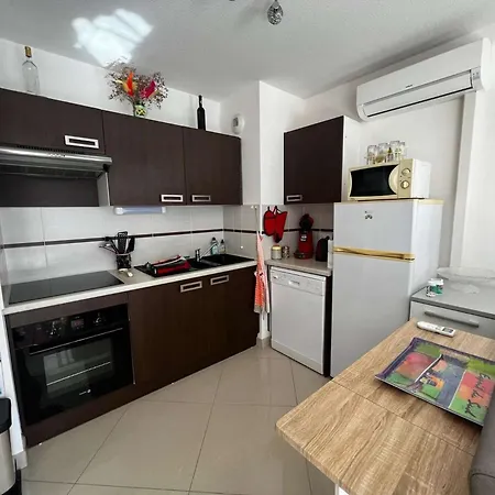 Aig 84 – T3 – Résidence Ephyra – – 4 Personnes Appartamento *